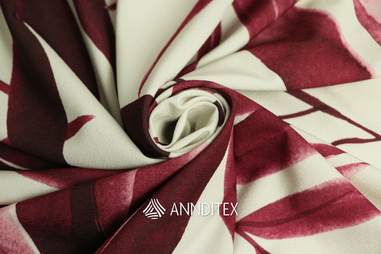Licra Crush Estampada Hojas Burdeos | ANNDITEX
