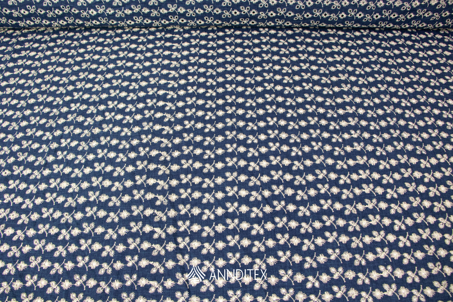 Lino Bordado Novedad
