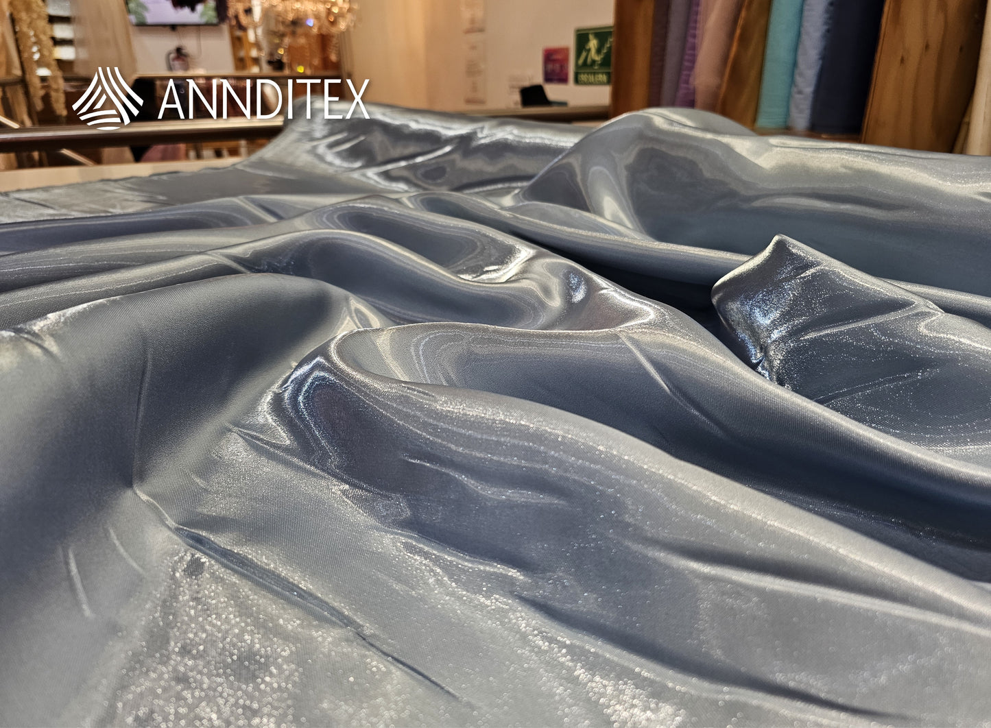 Mikado Liquid – Tela brillante para vestidos | ANNDITEX