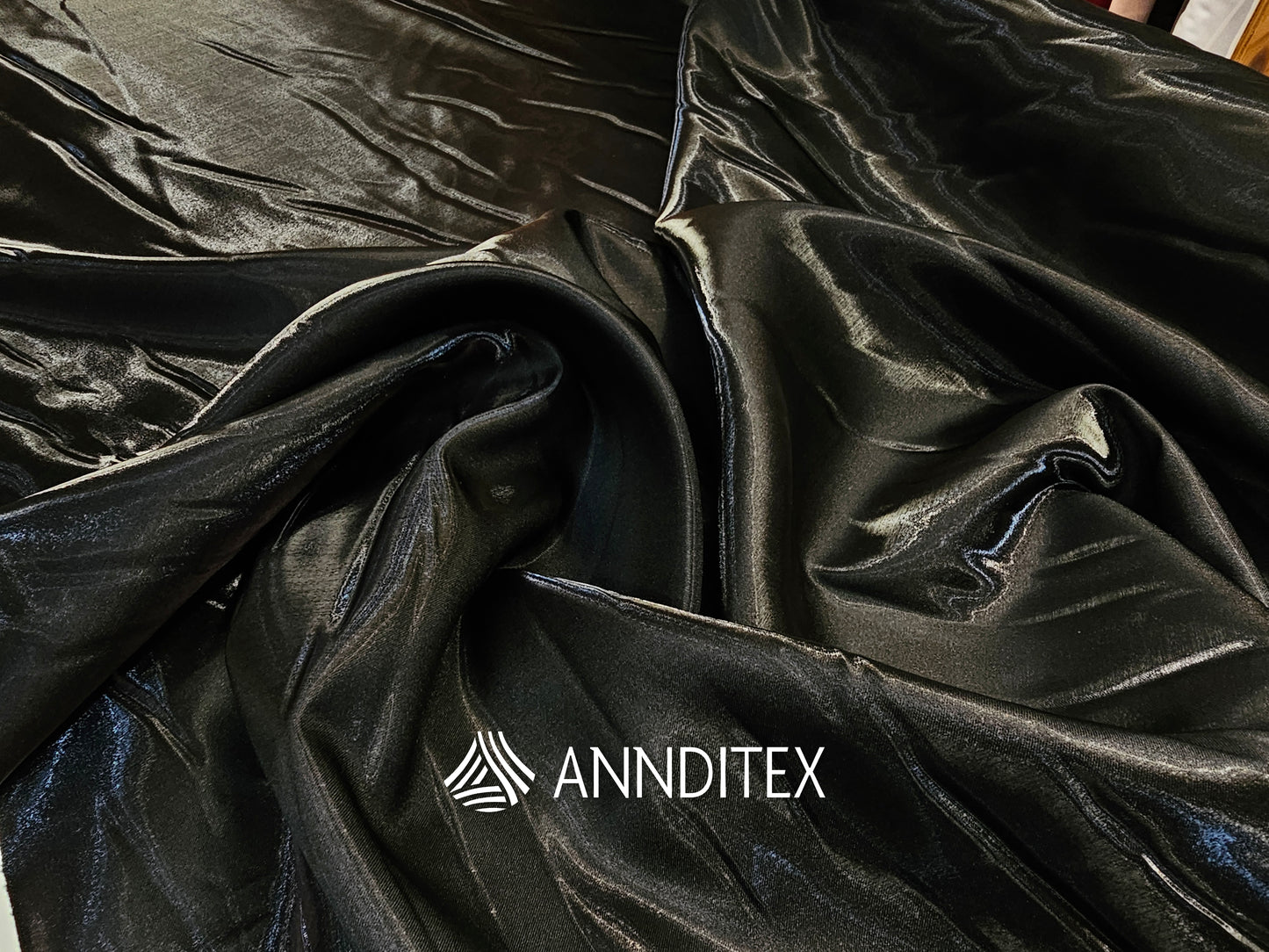 Mikado Liquid – Tela brillante para vestidos | ANNDITEX