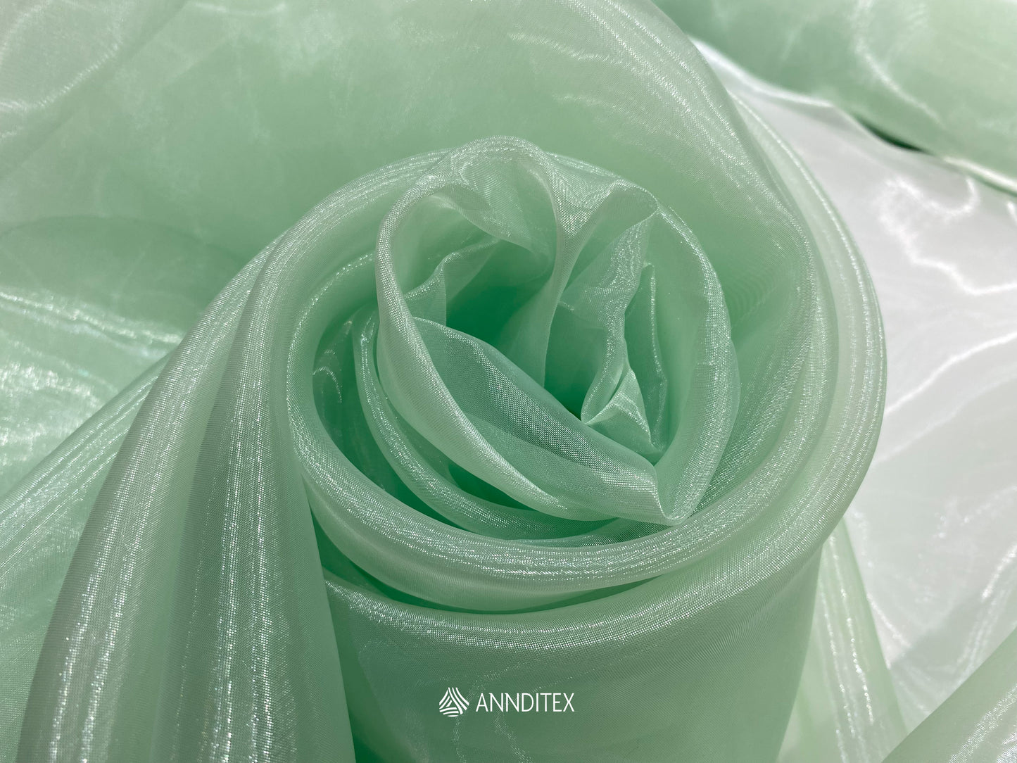 Organza Espejo Verde Menta